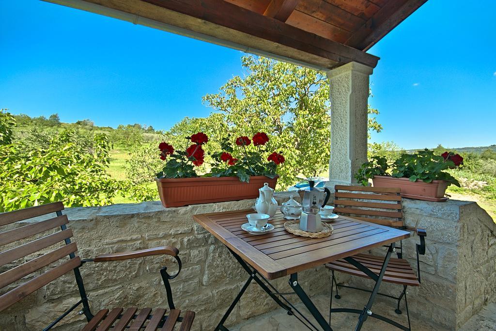 Villa Angela E Giovanni Vižinada Eksteriør bilde